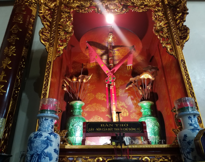 bàn thờ TỨ BẤT TỬ
